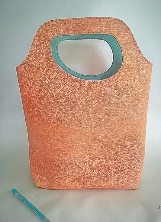 Perfecti Bucket Tote